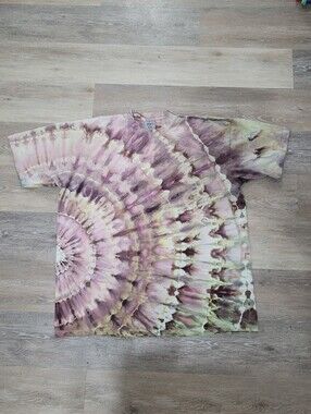 Unique Tie Dye Short Sleve Unisex Fan Fold 3x Hippie Artsy Artisanal T Shirt